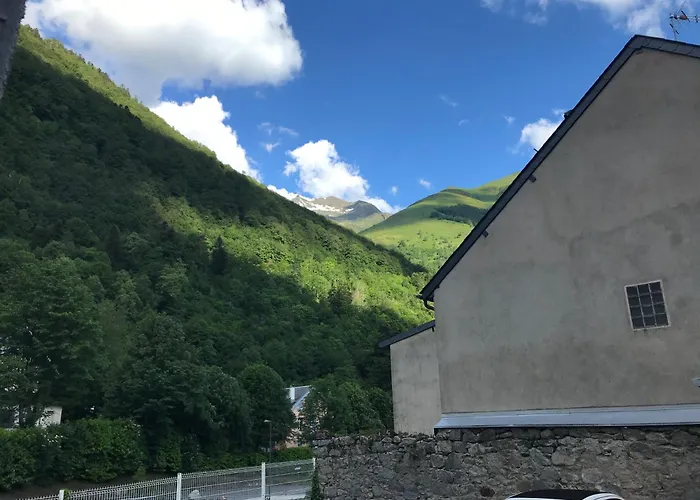 Agreable 4 Personnes Rdc 5min A Pieds Du Centre, Des Remontees Et Des Thermes 公寓 *